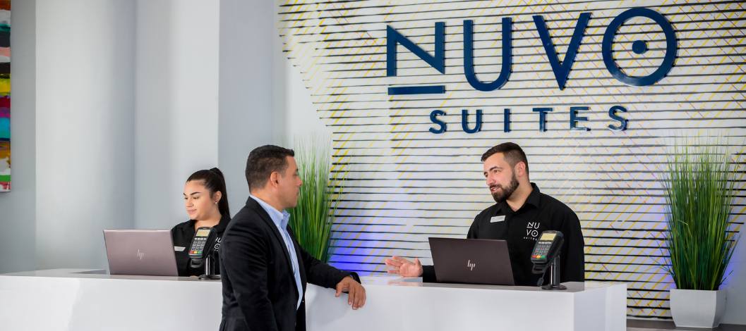 hotel front desk agents nuvo suites hotel in doral
