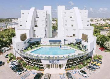hotel in miami with rooftop pool nuvo suites